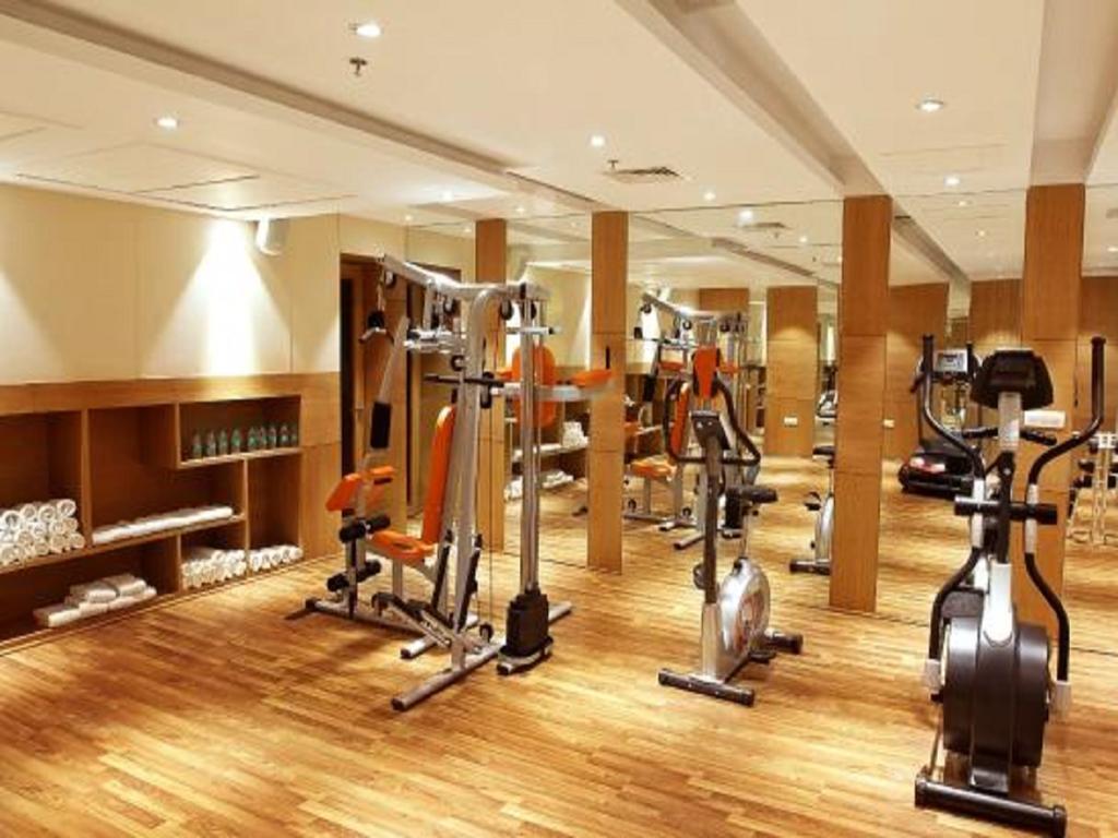 Citrus Hotel Bhiwadi Bagian luar foto