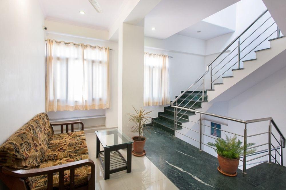 Citrus Hotel Bhiwadi Bagian luar foto