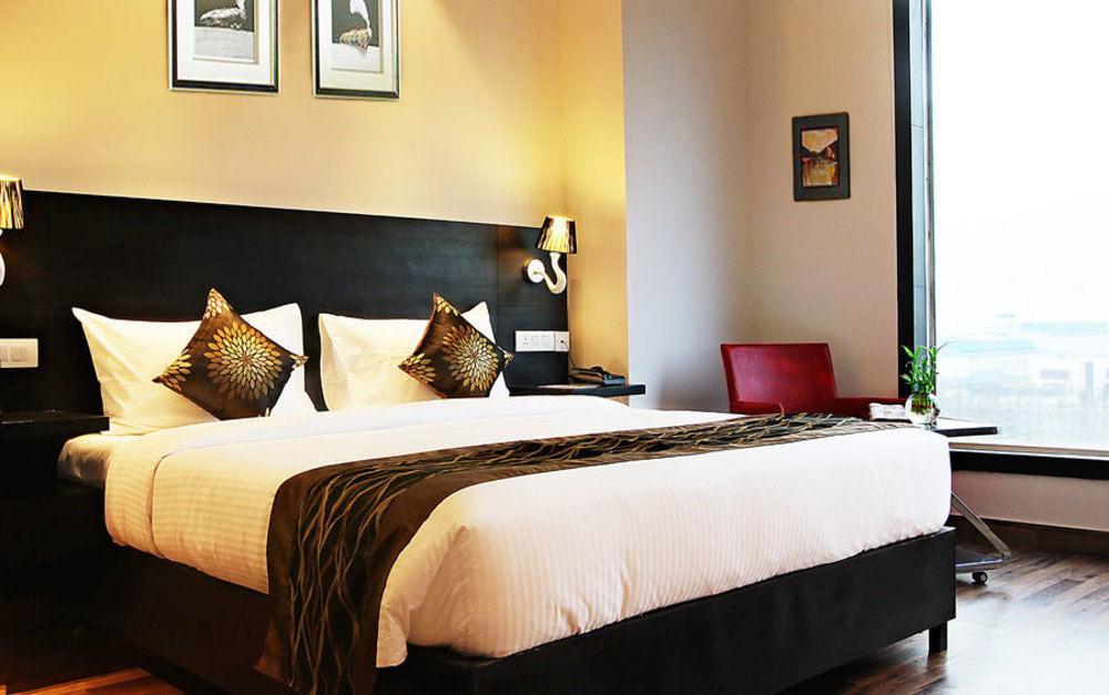 Citrus Hotel Bhiwadi Bagian luar foto