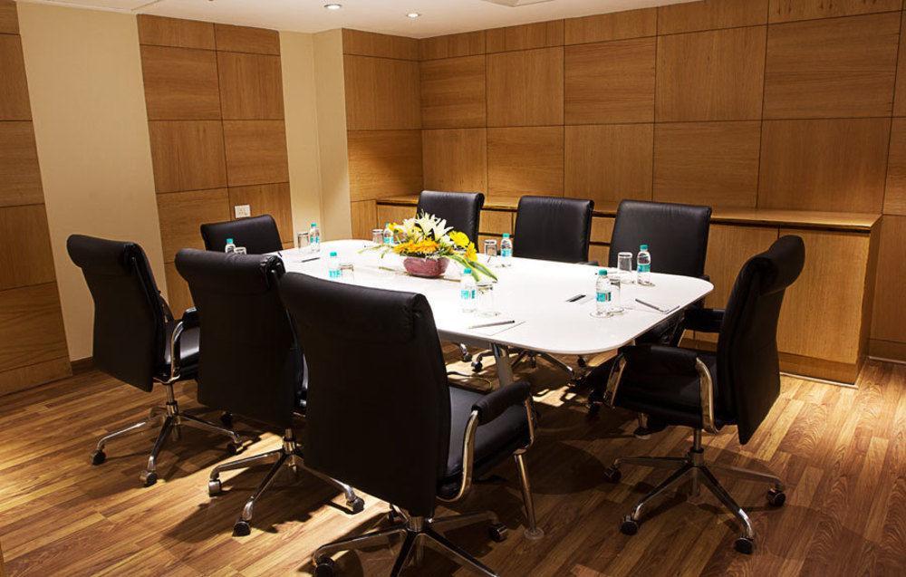 Citrus Hotel Bhiwadi Bagian luar foto